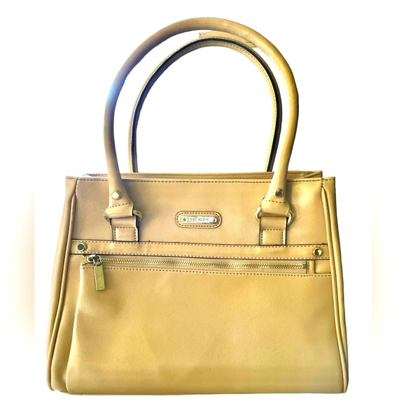 Handbags - Anne Klein Cream Faux Leather
Double Handled Purse Tote Handbag